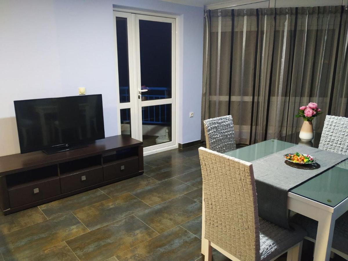 Apartmani Orange Dreams Sutomore Zewnętrze zdjęcie