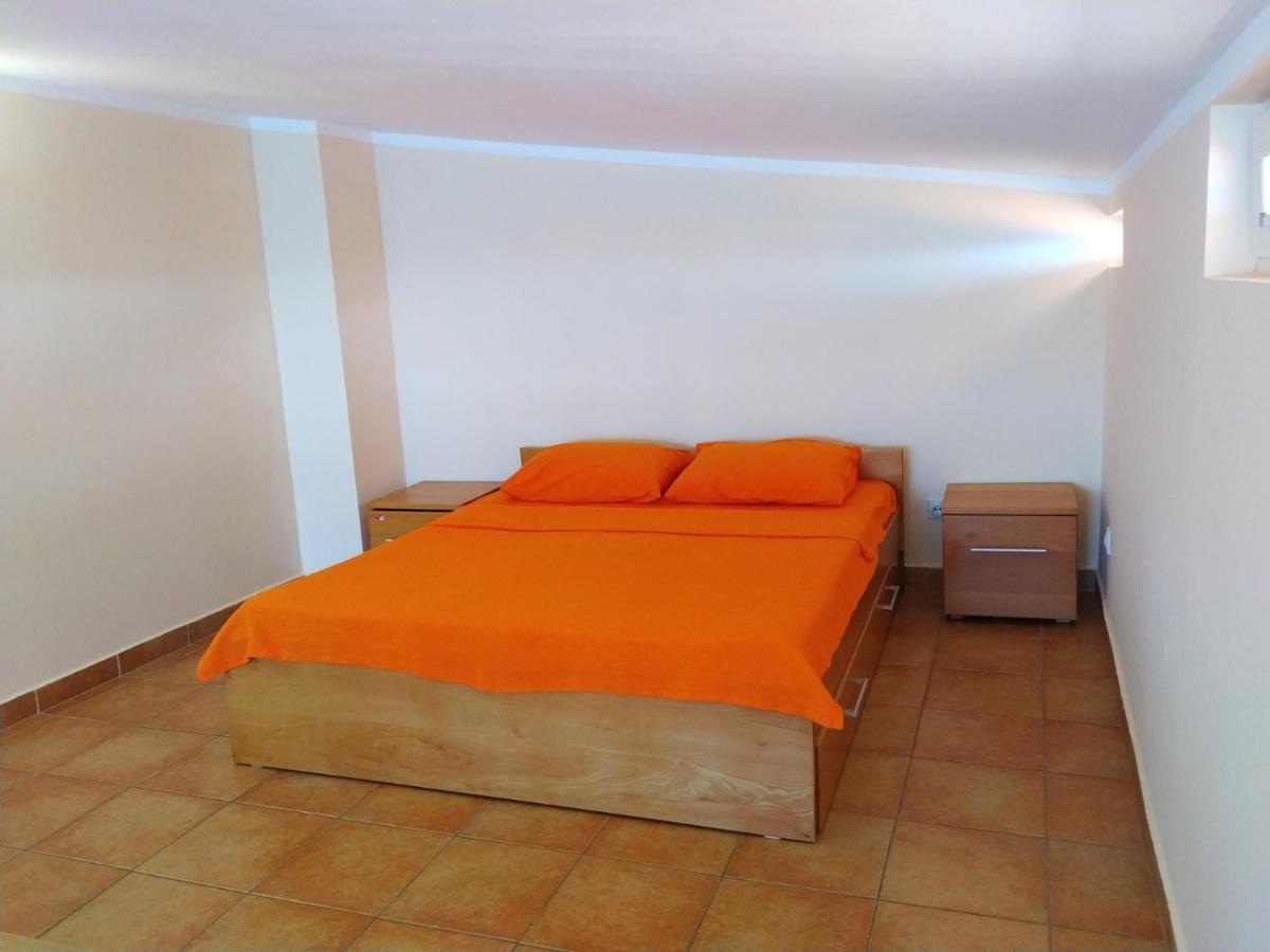 Apartmani Orange Dreams Sutomore Zewnętrze zdjęcie
