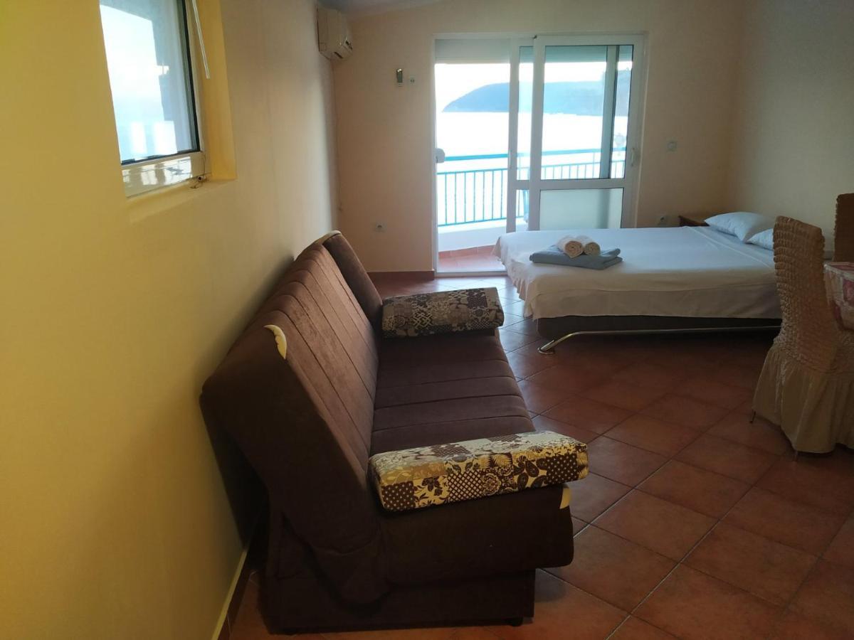 Apartmani Orange Dreams Sutomore Zewnętrze zdjęcie