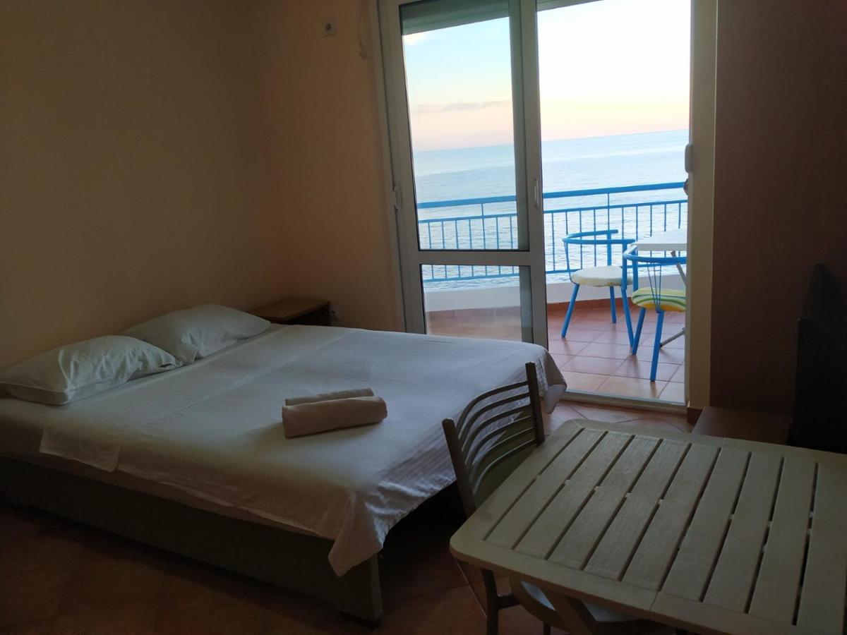 Apartmani Orange Dreams Sutomore Zewnętrze zdjęcie